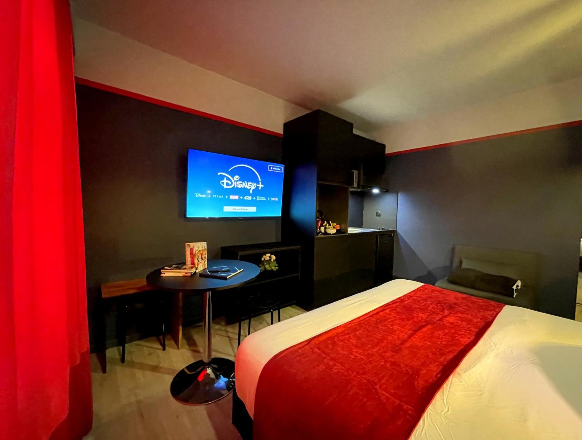 Disney 'Xperience - Parc 10 Min - 3Pers Esbly Eksteriør billede